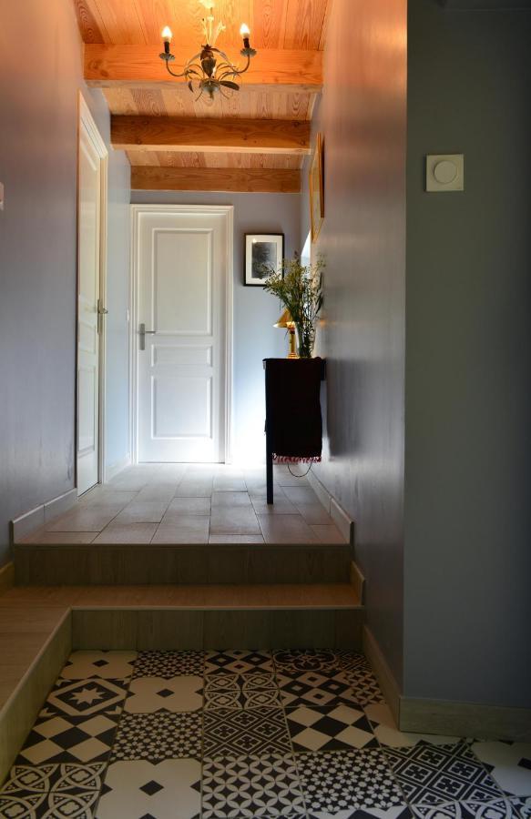 Chez Pique-Fesse Chambre D'Hote Saint-Martin-L'ars ภายนอก รูปภาพ